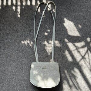 Willow Bay Australia crossbody cream purse